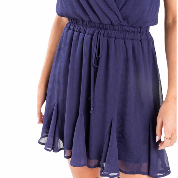 NEW Mi Ami Amelia Godet Gauzy Navy Lined Dress NWT - Picture 4 of 7